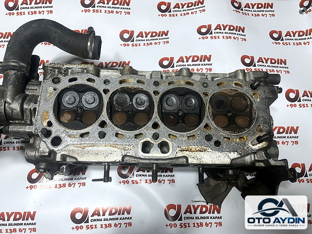 Toyota Corolla 1.6 Karbüratörlü Silindir Kapağı